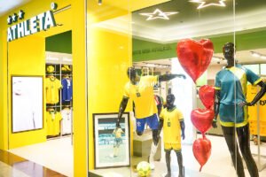 Athleta lança camisa Pelé no Riopreto Shopping